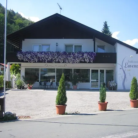 Konukevi Fruhstuckspension Lavendel 3*